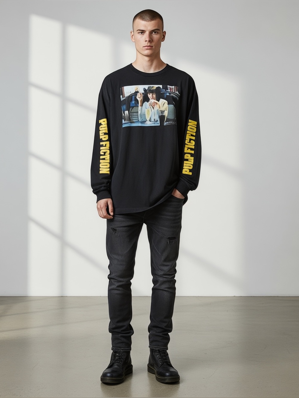 PULP FICTION | Miramax Mia Wallace Long Sleeve Movie Graphic Tee Black | Size XL